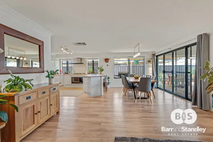Fourth view of Homely house listing, 8 Gascoyne Circle, Millbridge WA 6232