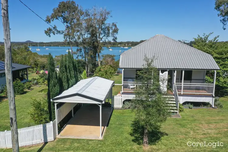 52 Melaleuca Drive, Lamb Island QLD 4184