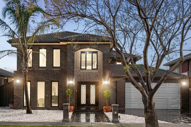 10 Bowmont Drive, Derrimut VIC 3026