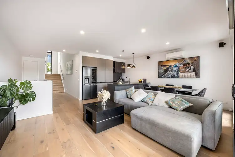 Sixth view of Homely house listing, 28 Lorikeet Court, Sunshine North VIC 3020