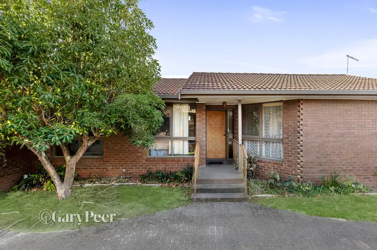 2/21-23 Howe Street, Murrumbeena VIC 3163