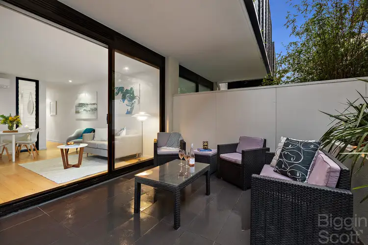 Fifth view of Homely apartment listing, 2/26-28 Broadway, Elwood VIC 3184