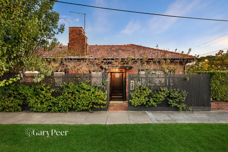 1a Trevascus Street, Caulfield South VIC 3162