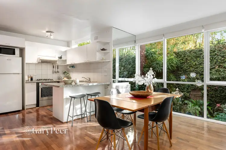 Fourth view of Homely apartment listing, 5/46 Orrong Crescent, Caulfield North VIC 3161