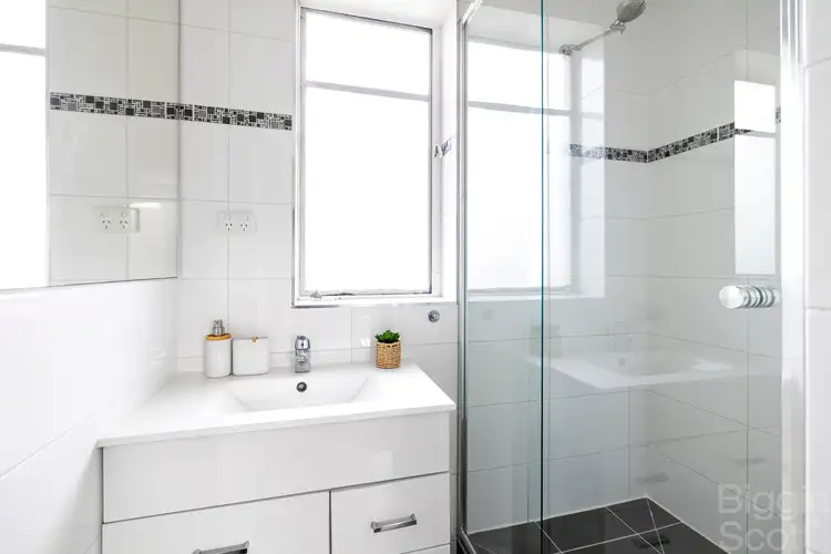 Fifth view of Homely apartment listing, 5/23 Scott Street, Elwood VIC 3184
