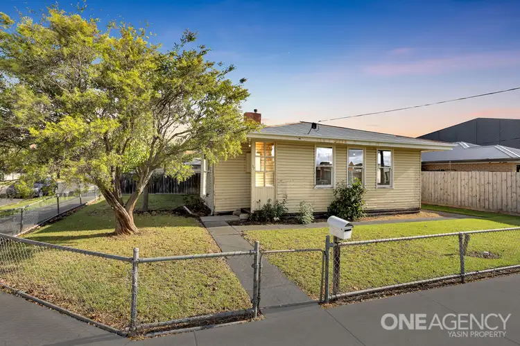 37 Robin Avenue, Norlane VIC 3214