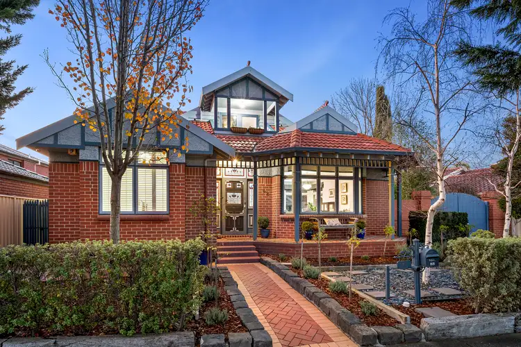 42 Solent Crescent, Taylors Lakes VIC 3038