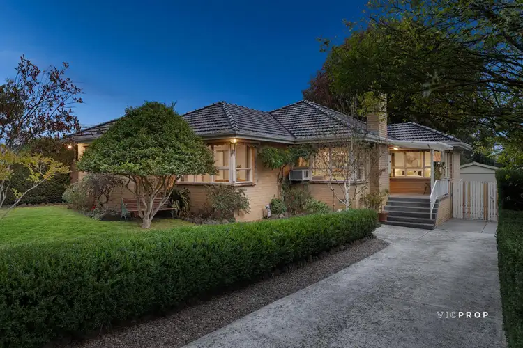 13 James Road, Ferntree Gully VIC 3156