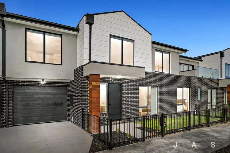 104 Elizabeth Street, Newport VIC 3015