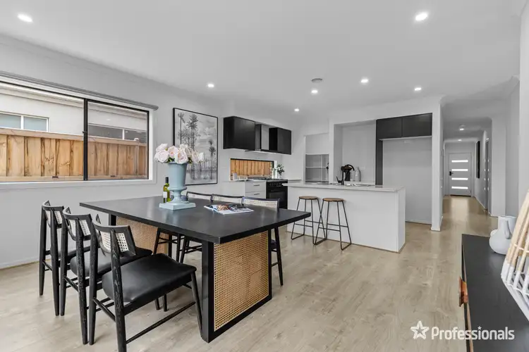 Fifth view of Homely house listing, 38 Grazing Way, Clyde North VIC 3978
