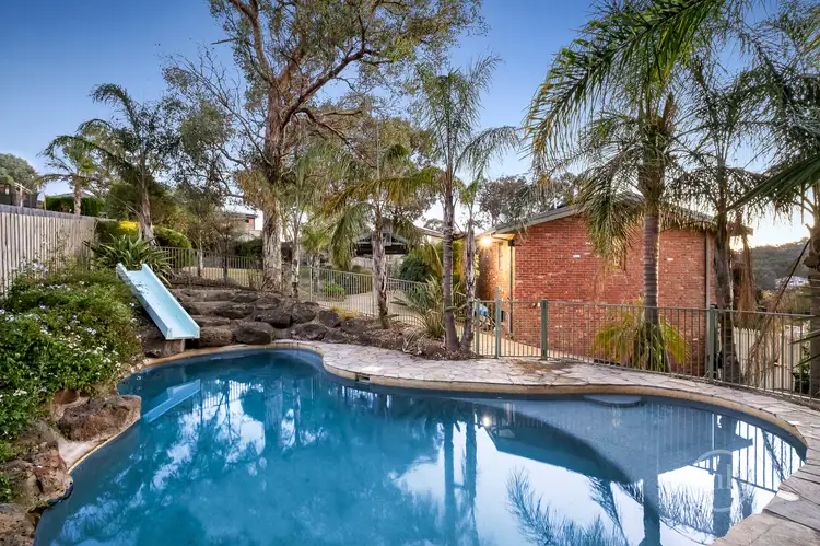 13 Sovereign Rise, Diamond Creek VIC 3089