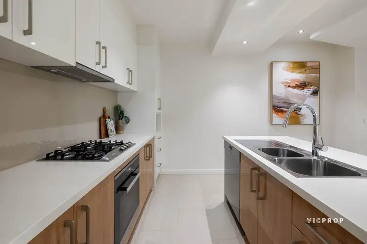 Third view of Homely townhouse listing, 4/411-413 Highbury Road, Burwood VIC 3125