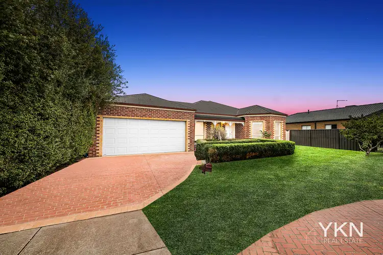 7 Boga Place, Manor Lakes VIC 3024