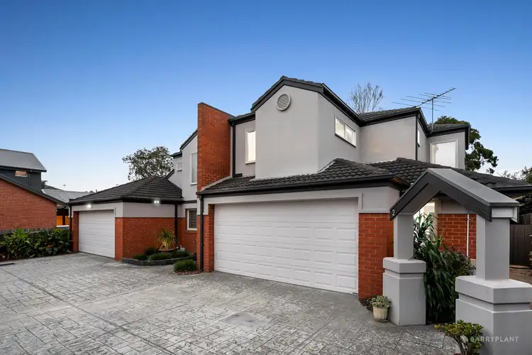 63 Airlie Road