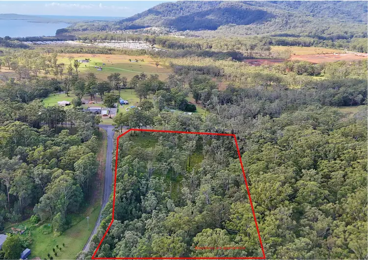 3 Lake Ridge Drive, Kew NSW 2439