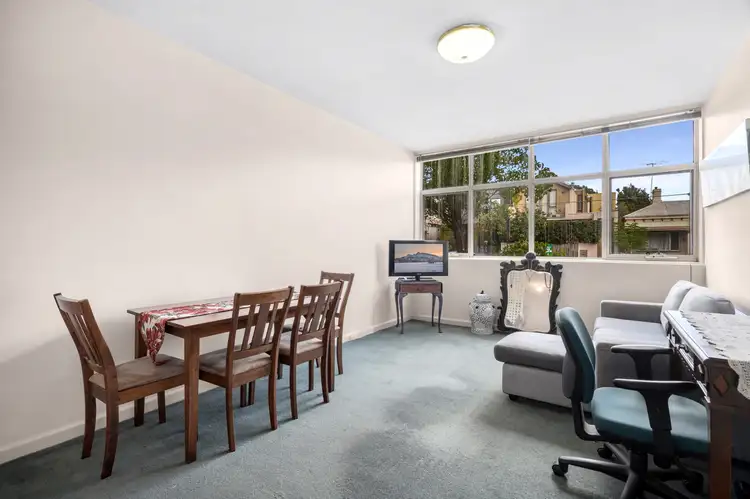 18 Nightingale Street