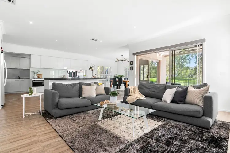 Fifth view of Homely house listing, 28 Nagle Drive, Sandhurst VIC 3977