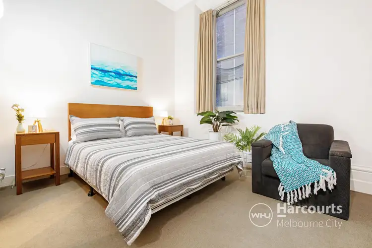 205/18-20 Bank Place, Melbourne VIC 3000