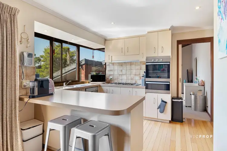 Fifth view of Homely house listing, 11 Kent Court, Doncaster East VIC 3109