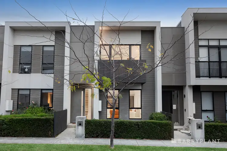 8 Mulberry Avenue, Cheltenham VIC 3192