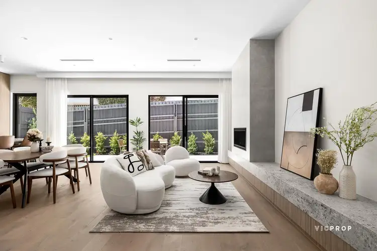 2/24 Cecil Street, Kew VIC 3101