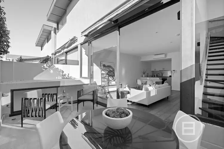 3/2 Mercer Road, Armadale VIC 3143