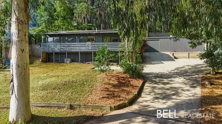 10 Pakenham Road, Cockatoo VIC 3781