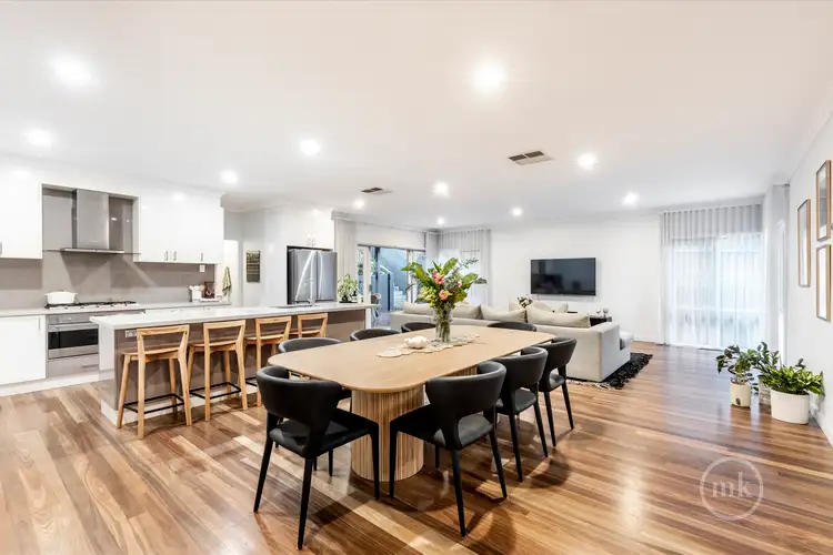 8 Mulgowrie Court, Greensborough VIC 3088