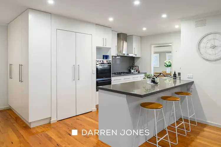 Fifth view of Homely house listing, 2 Lumleah Court, Greensborough VIC 3088