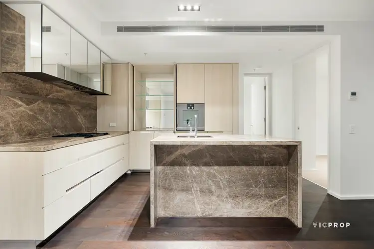 304/20 Queens Road, Melbourne VIC 3004