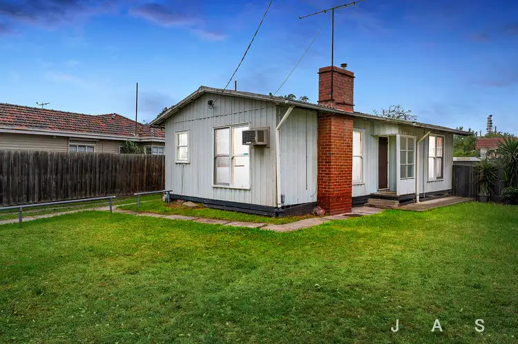 Second view of Homely house listing, 4 Alma Street, Maidstone VIC 3012