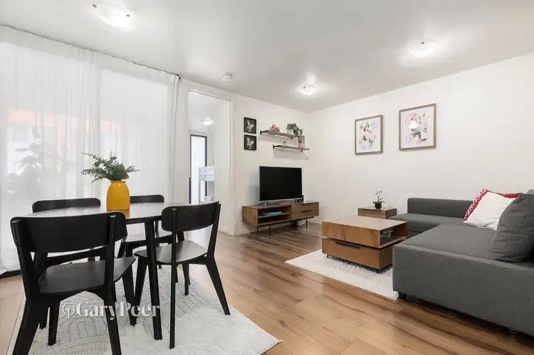 2/131 Glen Eira Road, St Kilda East VIC 3183
