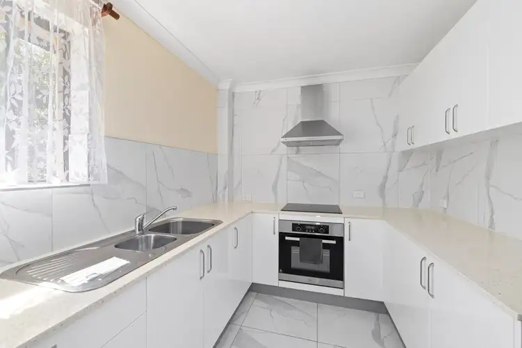 Sixth view of Homely unit listing, 11/20 Lucinda Street, Taringa QLD 4068