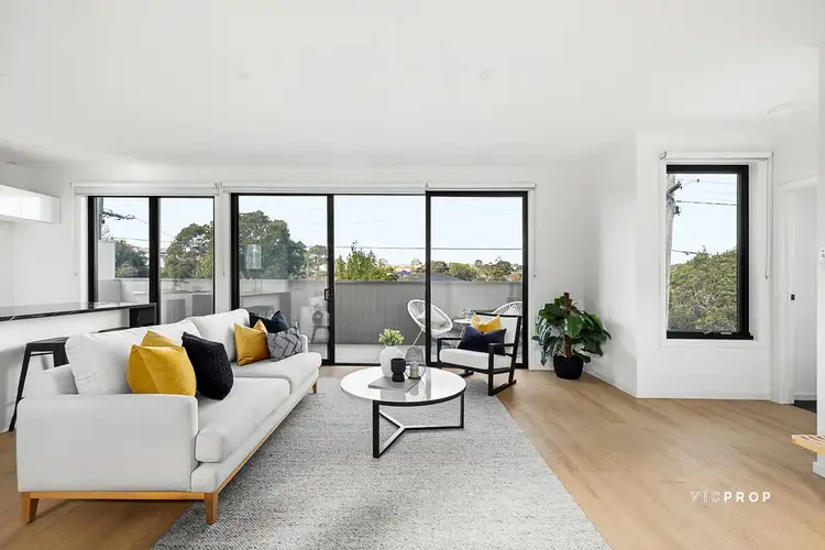 Second view of Homely house listing, 3/130 Manningham Road, Bulleen VIC 3105