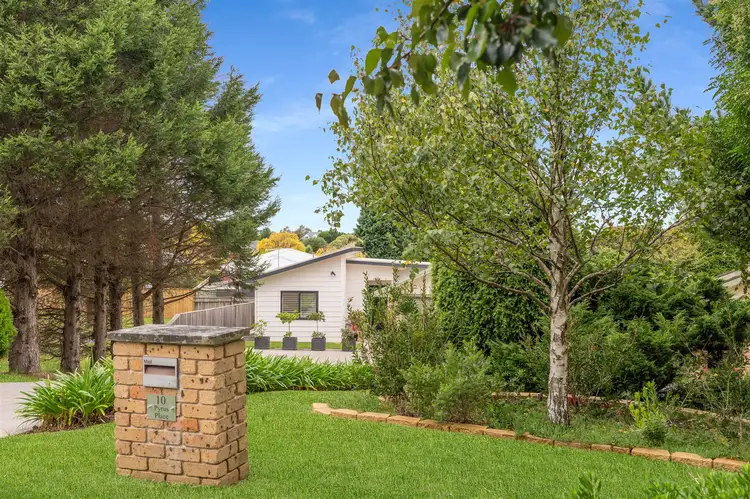 10 Pyrus Place, Bowral NSW 2576