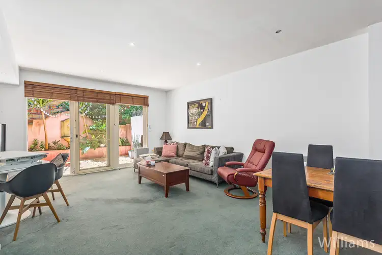 6/322 Albert Street, East Melbourne VIC 3002
