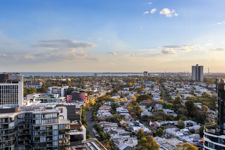 2002/50 Albert Road, South Melbourne VIC 3205