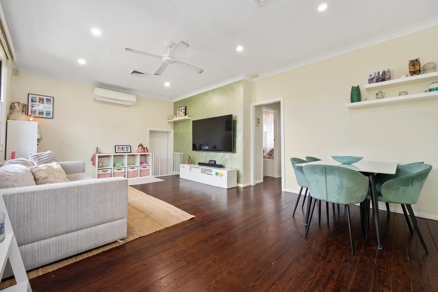 Main view of Homely villa listing, 5/122-124 Russell Avenue, Dolls Point NSW 2219