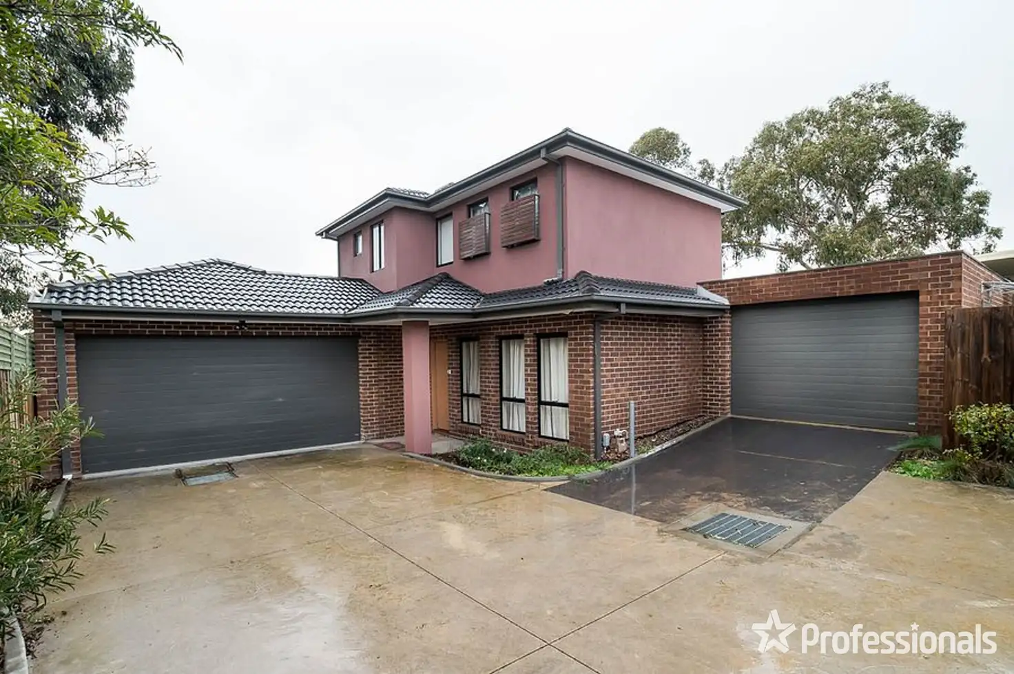 Main view of Homely townhouse listing, 2/1311 Ferntree Gully Road, Scoresby VIC 3179