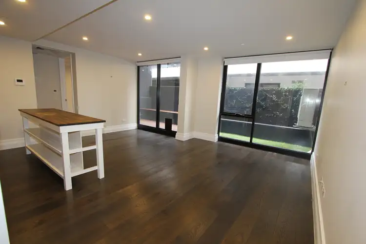 Second view of Homely apartment listing, 4/47 Ormond Esplanade, Elwood VIC 3184