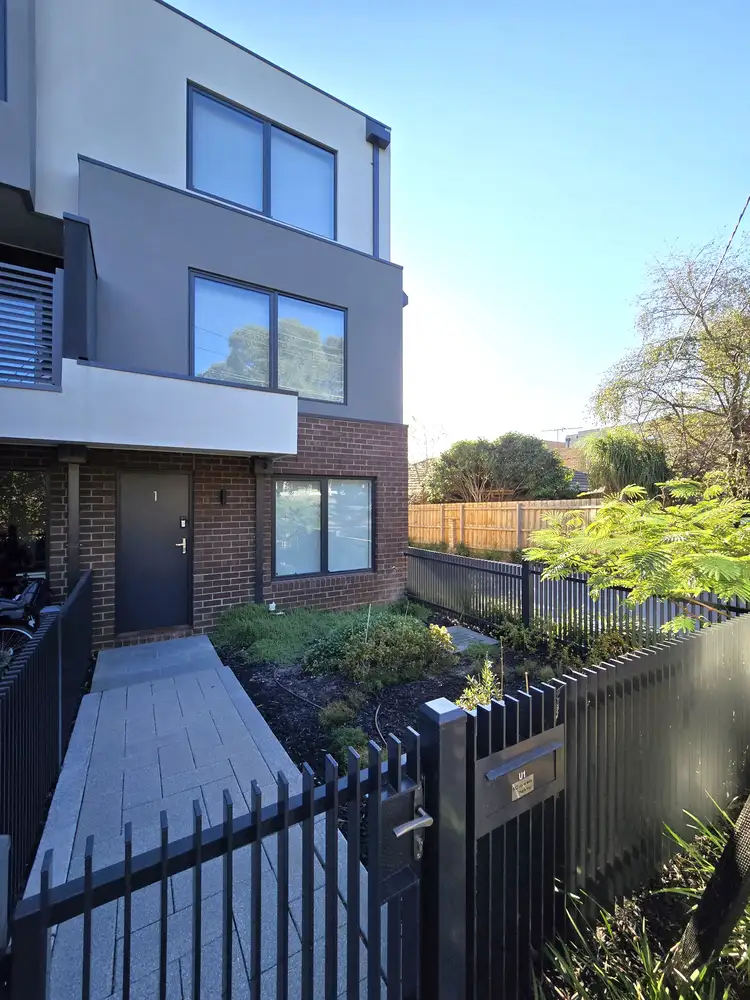 1/1102 Stud Road, Rowville VIC 3178