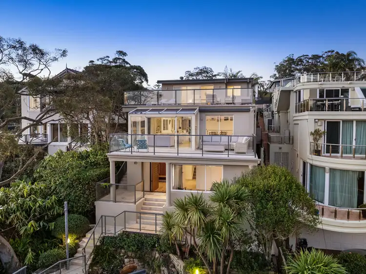 10 Ogilvy Road, Clontarf NSW 2093