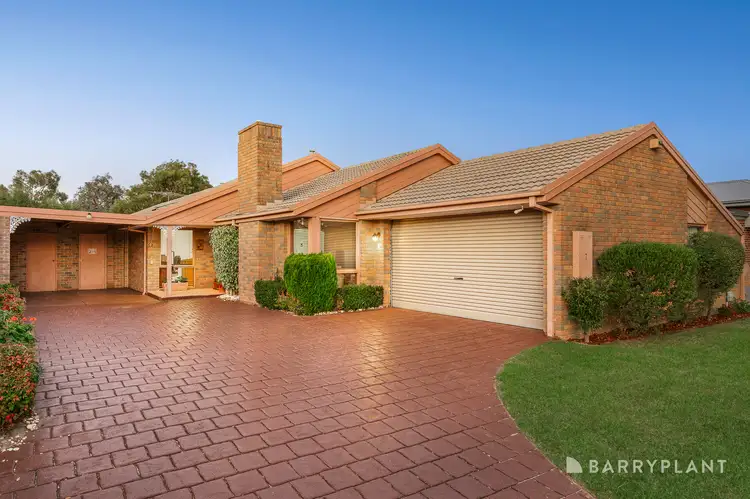 7 Dorrington Court, Dingley Village VIC 3172