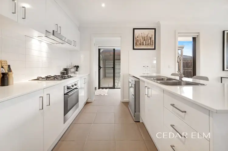 Third view of Homely townhouse listing, 4/20 Stourhead Avenue, Mernda VIC 3754