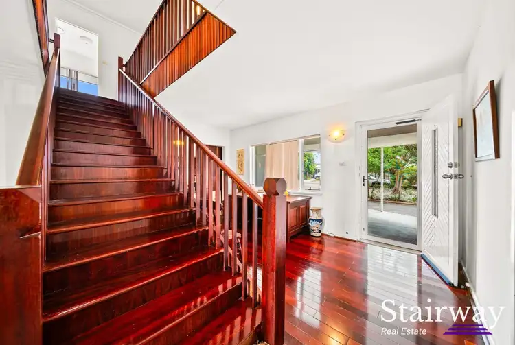 16 Leach Avenue, Riverton WA 6148
