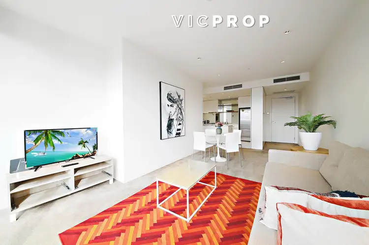2402/1 Freshwater Place, Southbank VIC 3006