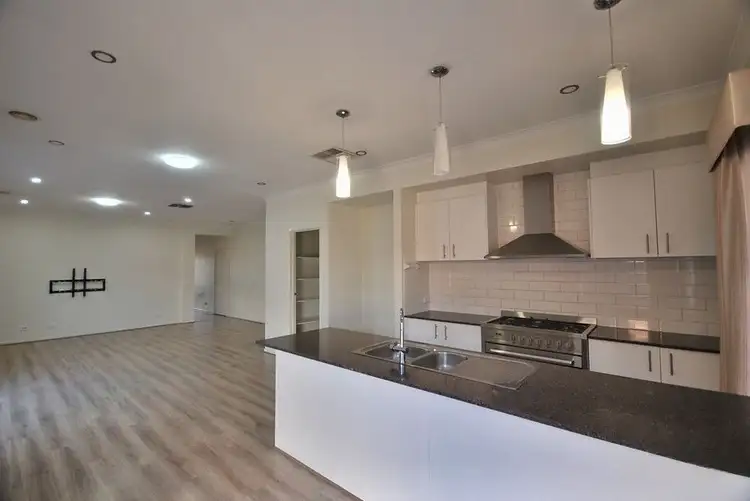 Third view of Homely house listing, 3 Spencer Circuit, Cranbourne East VIC 3977