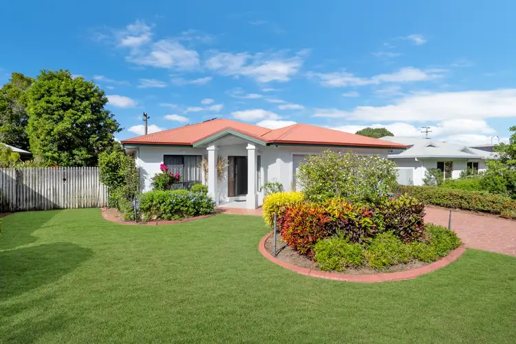 3 Shorehaven Court