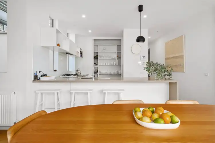 Fourth view of Homely townhouse listing, 2/82 Vale Street, East Melbourne VIC 3002