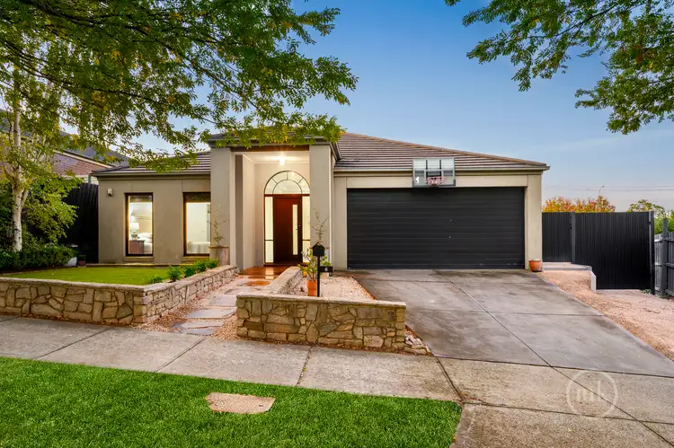 Second view of Homely house listing, 6 Beacon Place, Doreen VIC 3754
